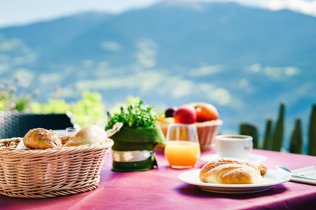 Gasthof Hotel Woehrmaurer Feldthurns Luaran gambar